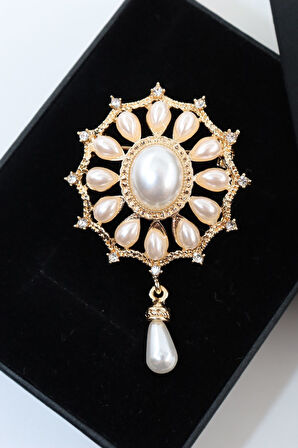 Sallantılı zirkon taşlı incili broş. Yaka iğnesi inci broş. Taşlı inci broş. Kadın broş. İnci broş.