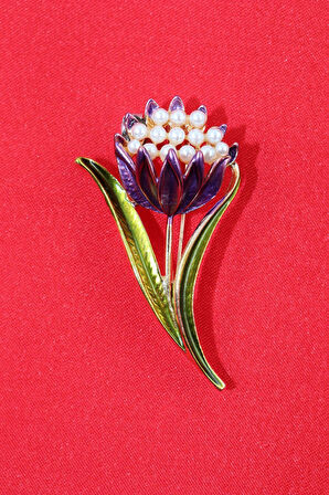 İncili mor lale broş. Yaka iğnesi lale broş. Tasarım mor lale broş. Kadın broş. Lale broş.