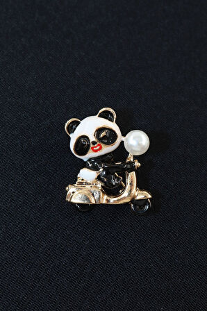 Yavru panda broş. Yaka iğnesi panda broş. Zirko taşlı tasarım panda broş. Kadın broş. Panda broş.