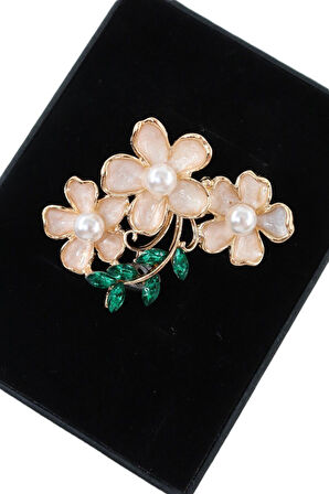 İncili erik çiçeği broş. Yaka iğnesi erik çiçeği broş, incili broş. Kadın broş. Erik çiçeği broş.