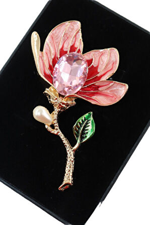 İncili Lilyum çiçeği broş. Yaka iğnesi pırlanta taşlı lilyum çiçeği broş. Kadın broş. Lilyum broş.