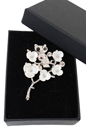 Baykuş broş. Taşlı tasarım, incili gümüş renk baykuş broş. Yaka iğnesi broş. Kadın broş. Broş.