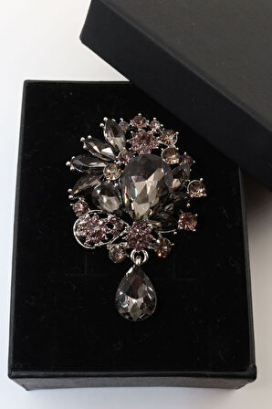 Gözyaşı broş. Taşlı tasarım broş, elmas gözyaşı broş. Yaka iğnesi broş. Kadın broş. Broş.