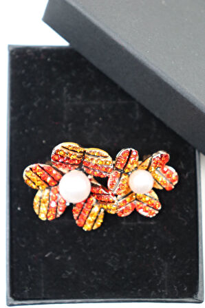 Taşlı Akşamsefası Çiçeği Broş. Taşlı Broş, Incili Broş. Yaka Iğnesi Broş. Kadın Broş. Çiçek Broş.