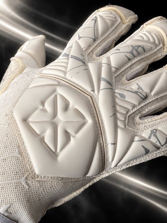 KX TITANIUM KEMİKLİ Profesyonel Kaleci Eldiveni