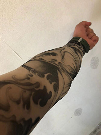 Giyilebilir Çorap Dövme Alev Dövmesi Çift Kol