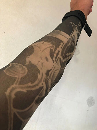 Çift Kol Giyilebilir Dövme Siyah Güllü Desenler