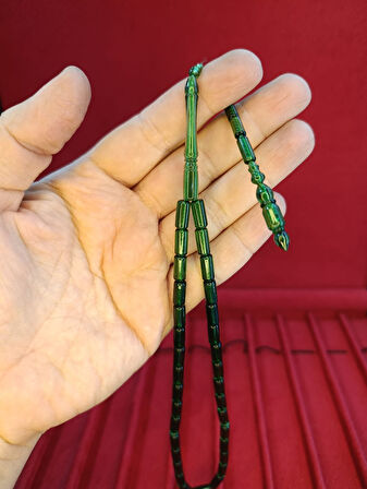 TOZ KEHRİBAR TESBİH KESME KESİM YEŞİL RENKLİ SİSTEMLİ 11MMX5MM ÖZEL ÖLÇÜ