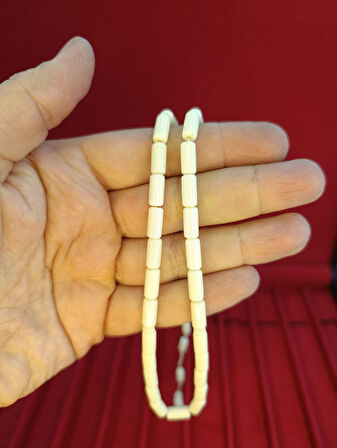 TOZ KEHRİBAR TESBİH KESME KESİM BEYAZ RENKLİ SİSTEMLİ 11MMX5MM ÖZEL ÖLÇÜ