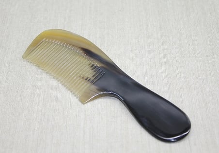 Tutmalı Kemik Tarak Alk4032