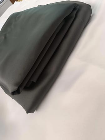KARMAŞ HOME KOYU GRİ KARARTMA FON PERDE PİLESİZ 1.SINIF