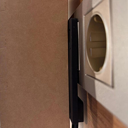 1.5 Metre Ultra İnce Fişli Uzatma Kablosu – Dar Alan Uyumlu, Çocuk Korumalı, Güvenli Priz, Premium Kalite