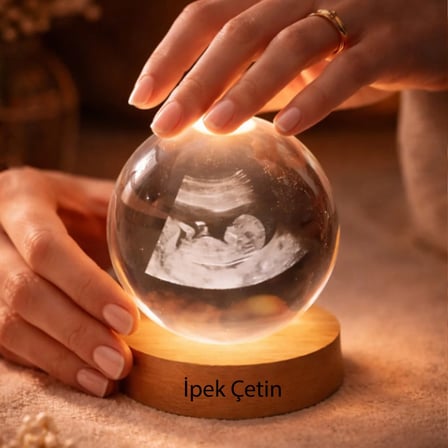 Kişiye Özel 3D Ultrason Bebek Görüntüsü Kristal Cam Küre 