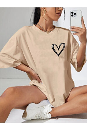 Kalp Baskılı Oversize Tshirt.
