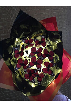 LED IŞIKLI KIRMIZI KELEBEK ÇİÇEK BUKETİ