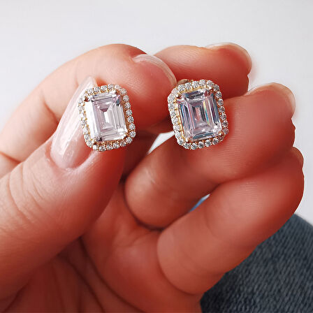 Baget Taşlı Spor Vidalı Küpe (KLP0129)