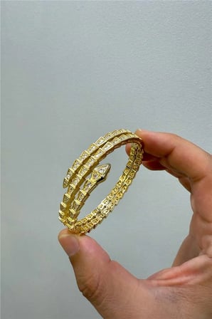 14 K Renk Vip Zirkon Taşlı Kelepçe