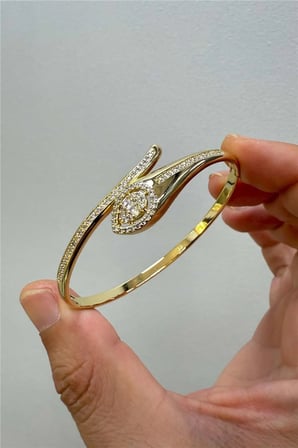 14 K Renk Vip Zirkon Taşlı Kelepçe