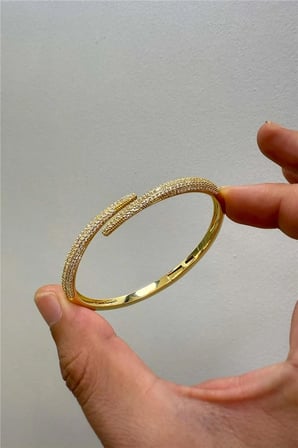 14 K Renk Vip Zirkon Taşlı Kelepçe
