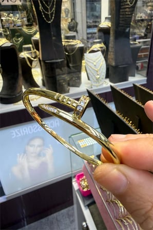 Çivi Model Kelepçe