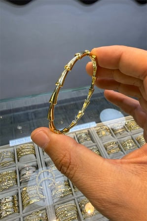 Taşsız Kelepçe Gold Renk