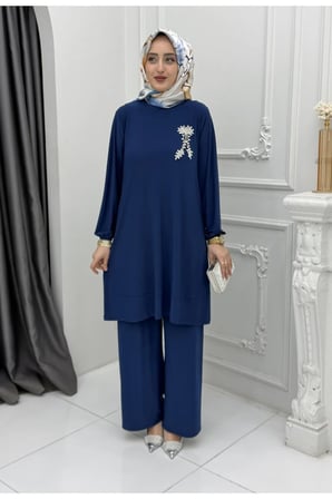 Nilda Takım Lacivert