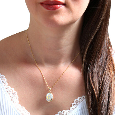 Altın Ü Harfi Sedef Taşlı Kolye (KLY0078)