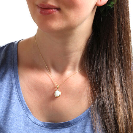 2.7 Cm Çerçeveli Model Altın Ay Taşı Kolye (KLY0133)