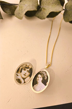 Oval İşlemesiz Altın Madalyon Kolye (KLY0196)