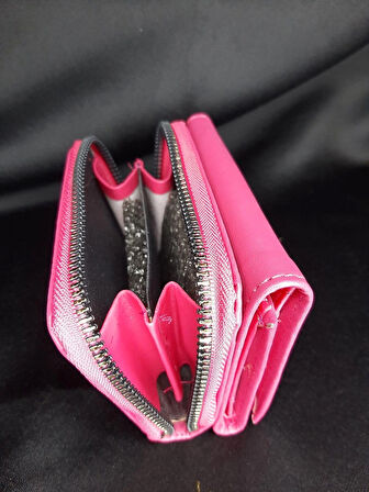 Pembe Kadın Cüzdanı - Fermuarlı ve Düğmeli Kartlık Model