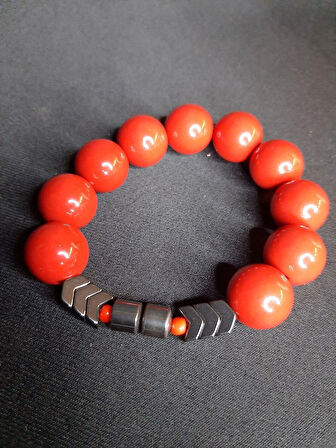 MRYart Kırmızı İri Boncuklu ve Oniks Taşlı Bileklik – Unisex Tasarım