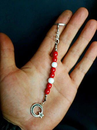 MRYart Kırmızı Beyaz Boncuklu Ay Yıldız Detaylı Anahtarlık / Çanta Aksesuarı