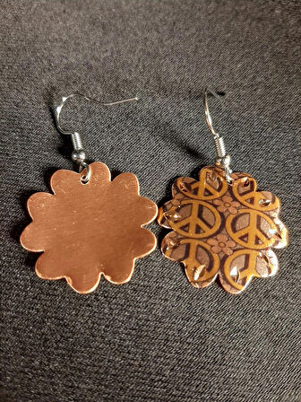 MRYart Özgürlük Amblemi Temalı Çiçek Bakır Küpe