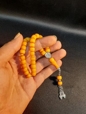 MRYart Koyu Sarı Sıkma Kehribar 33lük Tesbih 8 mm