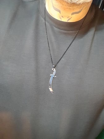 MRYart Siyah Renk Çelik Zülfikar ve Siyah Renk Metal Zincir Kolye