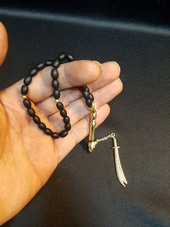 MRYart Mat Siyah Onix Taşı Gold Renk Metal Zülfikar 33lük Tesbih