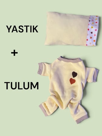 Winter Hearts Kedi Uyku Seti | Penye Kedi Tulum ve Mini Yastık Takımı | Pamuklu | Tüy Dökülmesini Azaltır | 