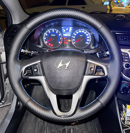 DİKİŞLİ DİREKSİYON KILIFI KARBON DERİ NOKTALI DERİ MAVİ DİKİŞLİ HYUNDAİ ACCENT BLUE İÇİN