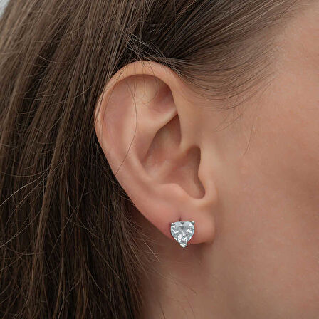 KENPAZAR Gümüş Beyaz Kalpli Çivili Kadın Küpe