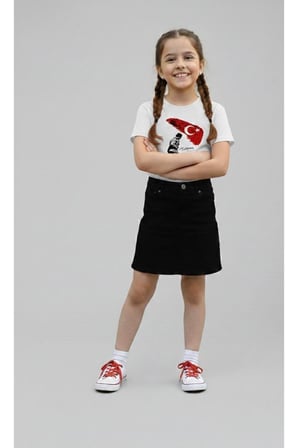 Kız Çocuk Kocatepe ATATÜRK Baskılı T-Shirt Ve Keten Etek Takım 23 NİSAN-Özel Bayramlar