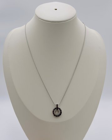 Roma Işıltısı – Roma Rakamlı Çift Halka Paslanmaz Çelik Gümüş Kadın Kolye