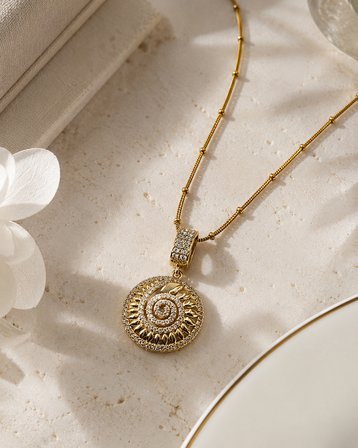 Kadın Gold Spiral Güneş Madalyon Zirkon Taşlı Paslanmaz Çelik Kolye