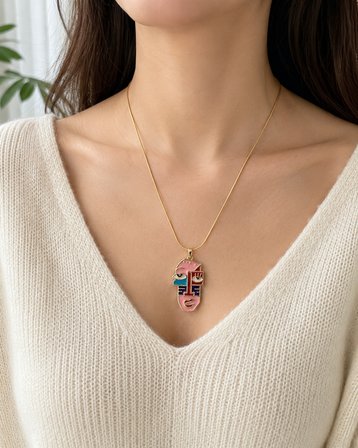 Muse Çehre Soyut Yüz Figürlü Altın Renk Renkli Mine Detaylı Kadın Kolye