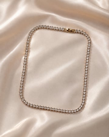 Kadın Su Yolu Taşlı Kolye | 40-45 cm Gold Kilit Detaylı Işıltılı Abiye Kolye 316L Paslanmaz Çelik