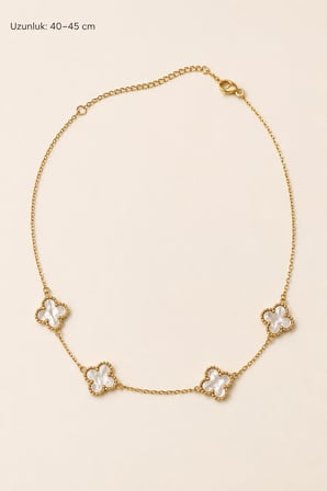 Beyaz Sedef Görünümlü Dört Yonca Motifli Altın Renk Zincir Kolye 40–45 cm 316L Paslanmaz Çelik
