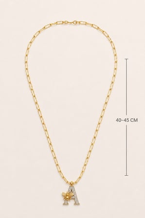 Arı Detaylı Taşlı A Harfi Uçlu Gold Ataç Zincir Kadın Kolye 40–45 cm  316L Paslanmaz Çelik