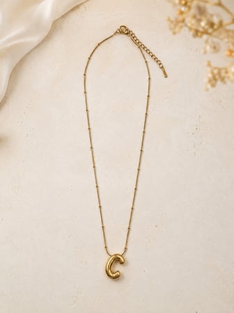 Gold Renk C Harfi Uçlu Minimal Kadın Kolye 40–45 cm