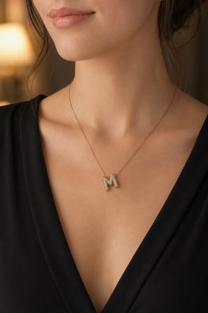 Taşlı M Harf Kolye – Gold Renk 40-45 cm Ayarlanabilir Kadın Kolyesi Paslanmaz Çelik Kolye