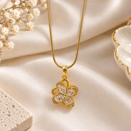 Liora Işıltılı Çiçek Kadın Kolye – Gold 316L Paslanmaz Çelik Taşlı Kolye 40+5 cm