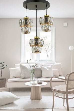 KONTES GOLD KASA ŞEFFAF KRİSTAL TAŞLI SALON ÜÇLÜ AVİZE